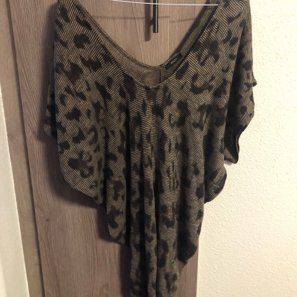 Enti leopard shirt